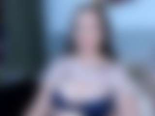 Live cam show with Angela - Latina Mature on CamwithHer | colombia