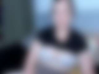 Angela MILF webcam performer live streaming