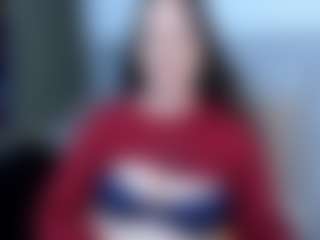 Angela MILF webcam performer live streaming
