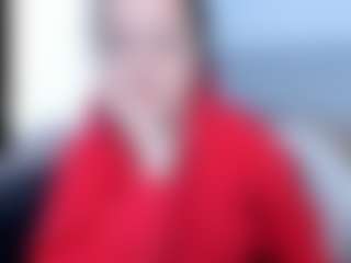 Angela MILF webcam performer live streaming