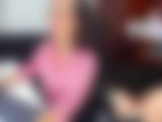 Live cam show with nicolewayy - Striptease on Milfs Live