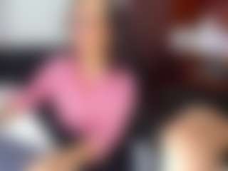 Live cam show with nicolewayy - Middle Aged on Camsoda