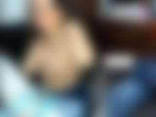 nicolewayy MILF webcam performer live streaming