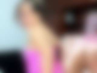 Live cam show with nicolewayy - Striptease MILF on Camsoda