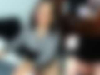 Live cam show with nicolewayy - Lovense Middle Aged on StripNow