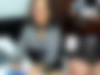 Live cam show with nicolewayy - Brown Hair on Camsoda