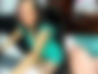 nicolewayy MILF webcam performer live streaming