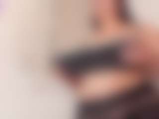 CailynHot's Live Sex Cam Show