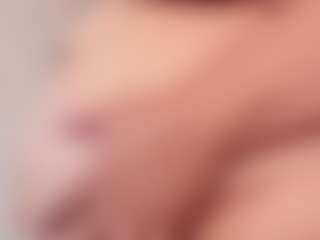Live cam show with CailynHot - Latina Mature on camwithhim.com