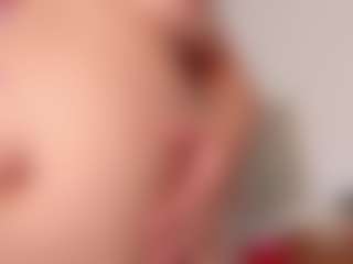 Live cam show with CailynHot - Milk on Camsoda