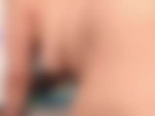 CailynHot's Live Sex Cam Show