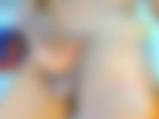 Live cam show with chocolatediamont - Brown Eyes on Camiplay Live