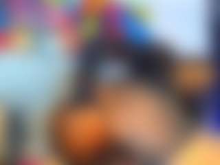 Live cam show with chocolatediamont - Tease on StripNow