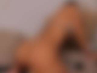 Live cam show with Dezzire - HD on TeamSkeetLive