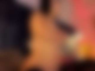 Live cam show with Nayla Potter - Black Squirt on Dolls Live
