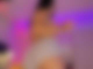 Nayla Potter's Live Sex Cam Show