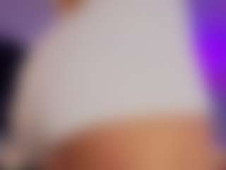 Nayla Potter's Live Sex Cam Show