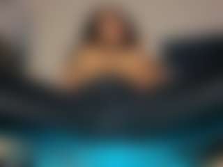 Nayla Potter's Live Sex Cam Show