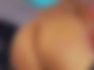 Live cam show with Nayla Potter - Ebony on friskycurves.com | colombia