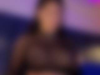 Live cam show with Nayla Potter - Athletic Spank on CamClone