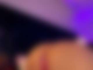Nayla Potter's Live Sex Cam Show