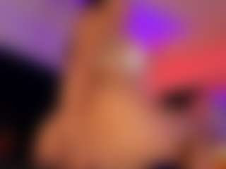 Live cam show with Nayla Potter - Black College on Gym Cam Girls