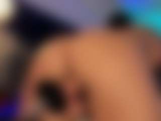 Nayla Potter's Live Sex Cam Show