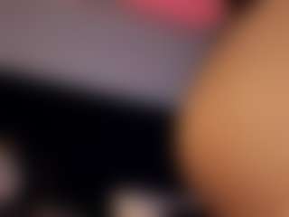 Nayla Potter's Live Sex Cam Show