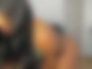 Live cam show with charlotte-tillerx - Brown Hair on CamwithHer