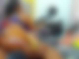 Live cam show with anitataylor - BBW on CamClone