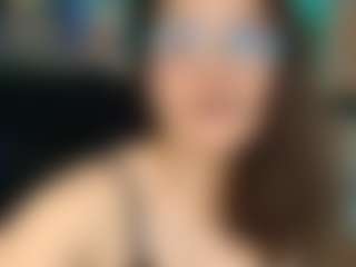 Live cam show with bulma-hot - Glasses on CamClone
