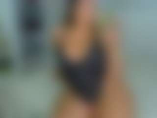 Elianabortt's Live Sex Cam Show