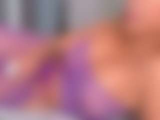 Elianabortt's Live Sex Cam Show
