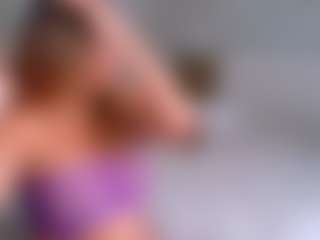 Elianabortt's Live Sex Cam Show