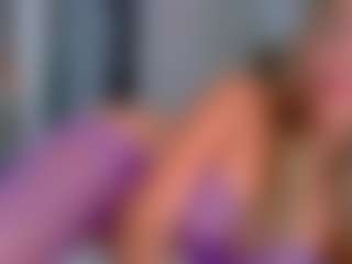 Elianabortt's Live Sex Cam Show