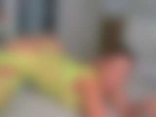 Elianabortt's Live Sex Cam Show