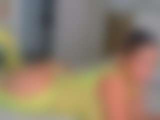 Elianabortt's Live Sex Cam Show