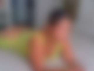 Elianabortt's Live Sex Cam Show