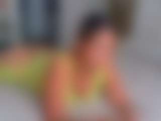 Live cam show with Elianabortt - Dirty Talk on hrnylive.com