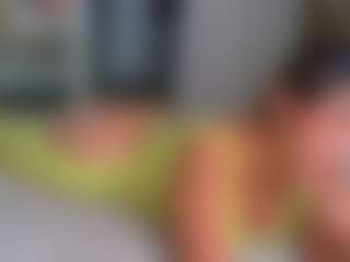 Elianabortt's Live Sex Cam Show