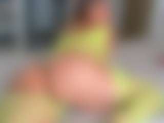 Elianabortt's Live Sex Cam Show