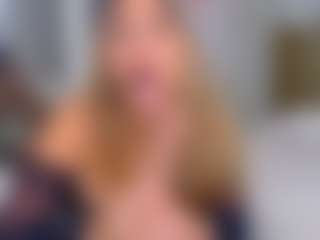 Elianabortt's Live Sex Cam Show