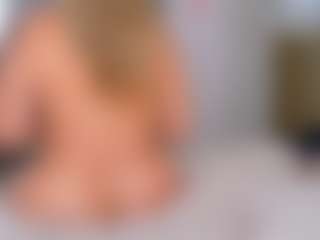 Elianabortt's Live Sex Cam Show