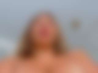 Elianabortt's Live Sex Cam Show