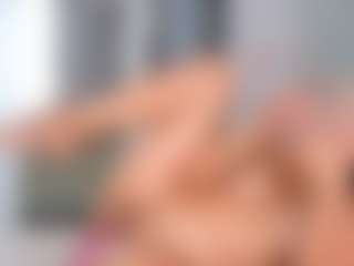Elianabortt's Live Sex Cam Show