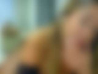 Elianabortt's Live Sex Cam Show