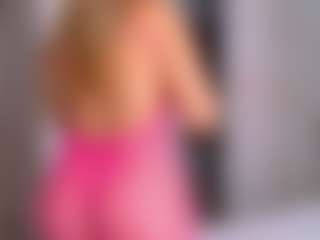 Elianabortt's Live Sex Cam Show