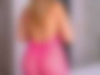 Elianabortt's Live Sex Cam Show