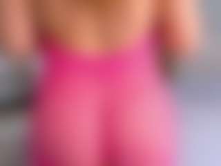 Elianabortt's Live Sex Cam Show