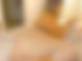 Elianabortt's Live Sex Cam Show